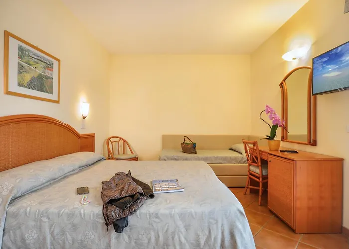 Katy Виареджо