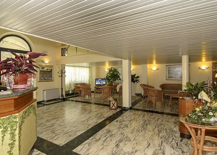 Отель Katy Виареджо