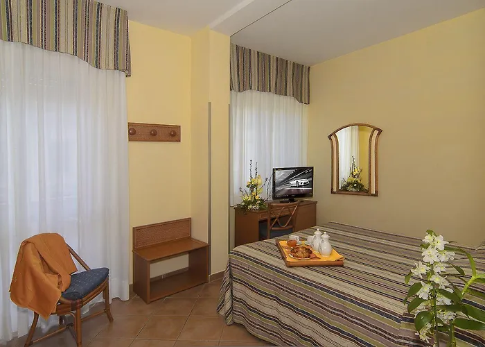 Katy Отель Виареджо